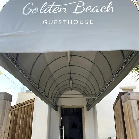 Golden & Rooftop Bar 3*