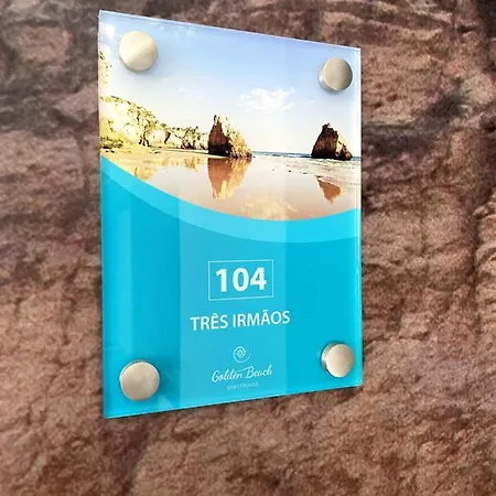 Golden & Rooftop Bar 4* 法鲁区