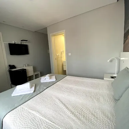 Golden & Rooftop Bar 4*