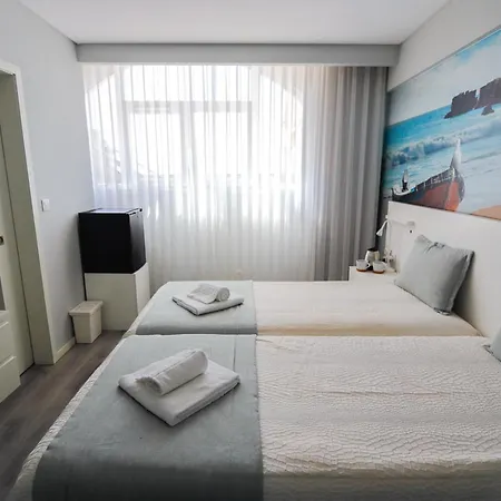 Golden & Rooftop Bar