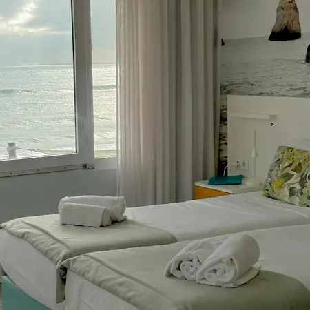 Golden & Rooftop Bar 4* Faro